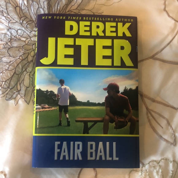 Derek Jeter Junior Book Series Books 1-4 - Picture 5 of 5